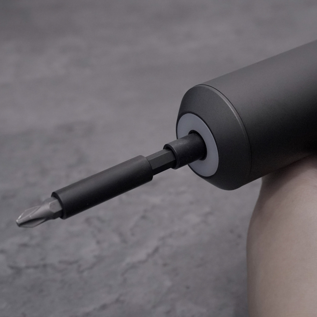 <p>最大トルク5N·m、回転数200rpm。家具の組み立てや家庭のネジ締めに最適。</p>