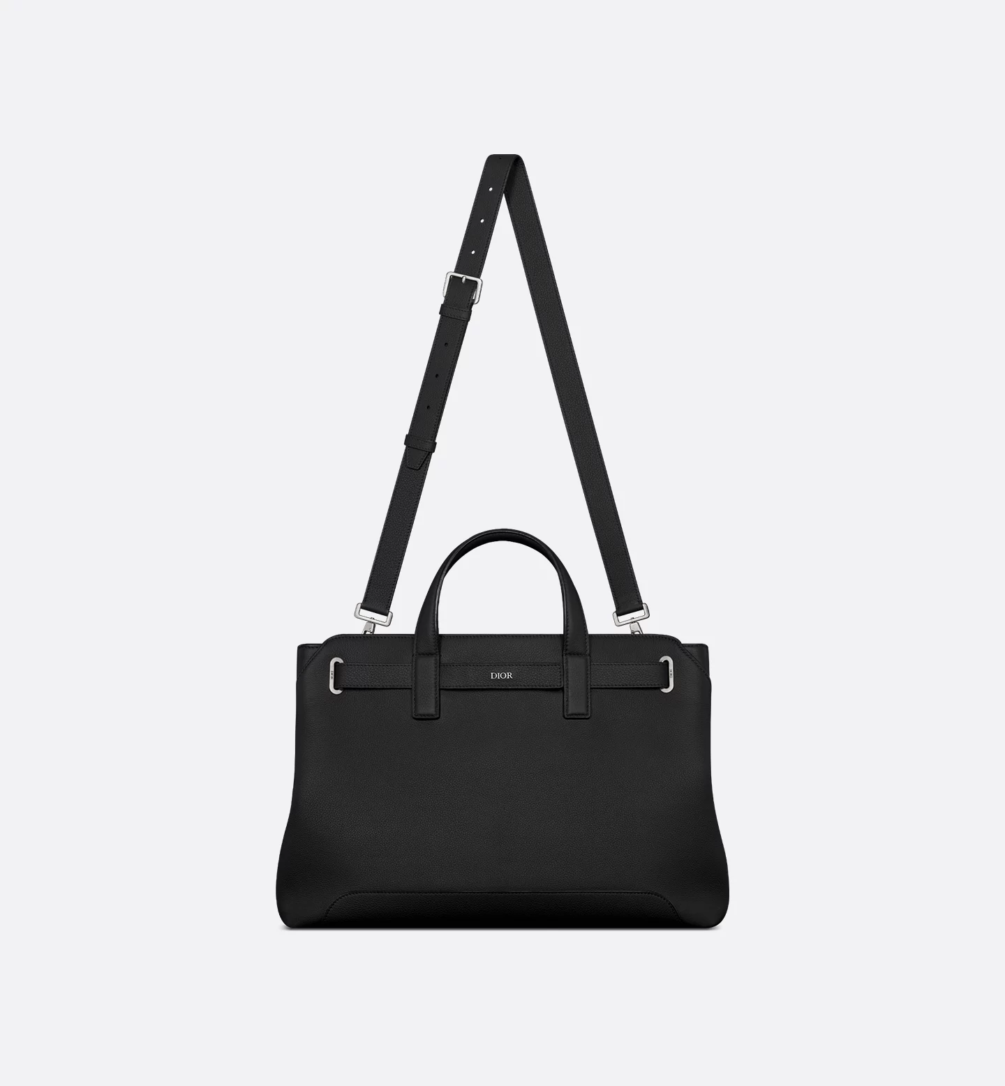 <p>調節・取り外し可能なレザーストラップ付きで、ハンドバッグやショルダーバッグとして使用可能なミディアムサイズのトートバッグ。</p>