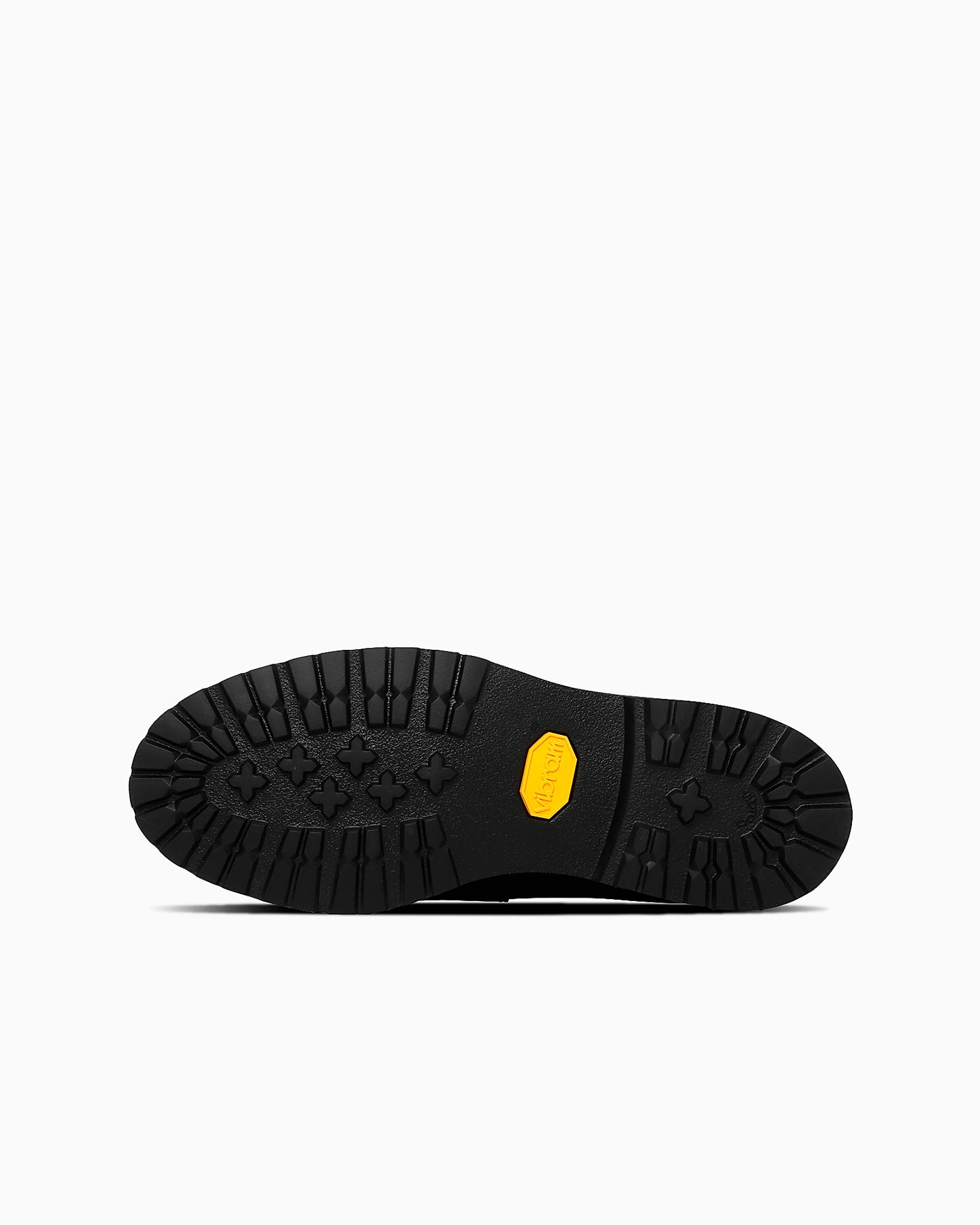 <p>軽量で耐久性に優れたVibram®ソールを採用。長時間の歩行でも快適な履き心地を提供。</p>